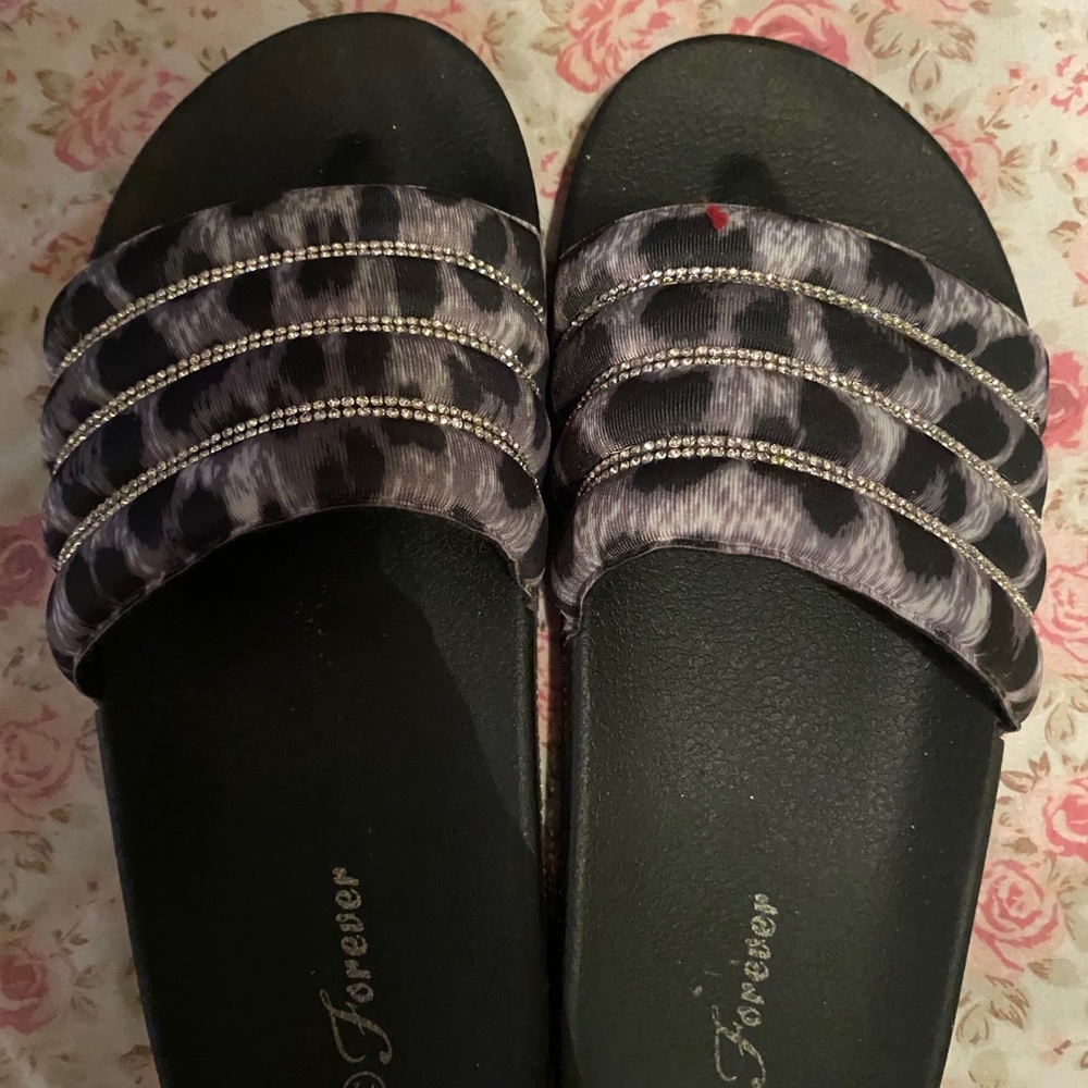 Slippers